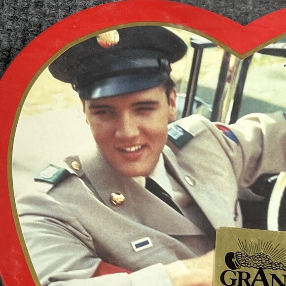 VTG ELVIS PRESLEY 10” Russell Stover Heart Chocolate Box Collector Series Casino - Picture 2 of 8
